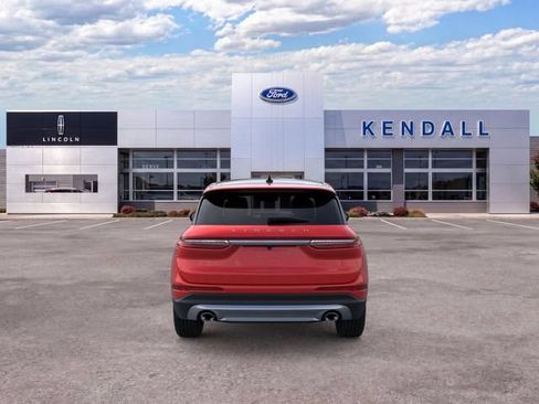 Used 2024 Lincoln Corsair AWD w/ Equipment Group 101A image 5
