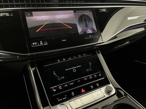 Used 2020 Audi Q7 3.0T Prestige image 15