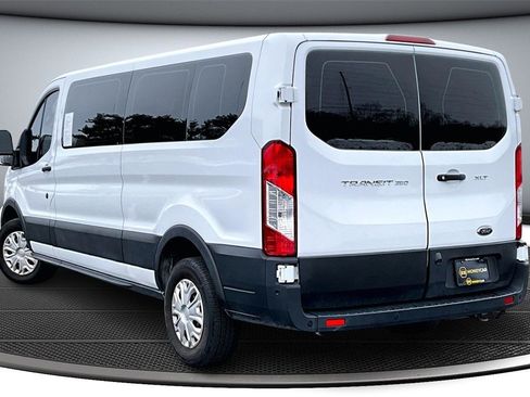 Used 2021 Ford Transit 350 XLT image 4