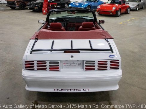 Used 1990 Ford Mustang GT image 6