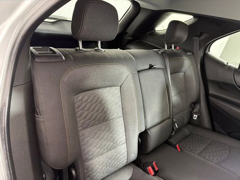 Used 2020 Chevrolet Equinox LT w/ Driver Convenience Package image 23