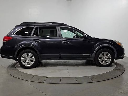 Used 2012 Subaru Outback 3.6R Limited w/ Moonroof Pkg image 7