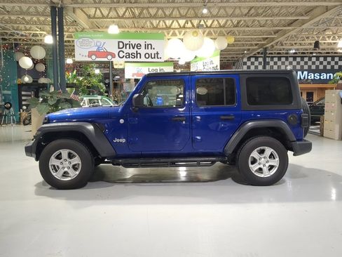 Used 2018 Jeep Wrangler Unlimited Sport S image 8