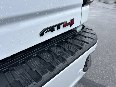 Used 2024 GMC Sierra 2500 AT4 w/ Max Trailering Package AWD/4WD image 12