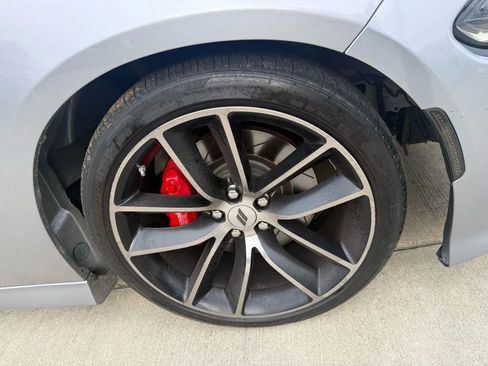 Used 2018 Dodge Charger R/T Scat Pack image 6