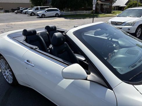 Used 2013 Maserati GranTurismo Convertible RWD image 14