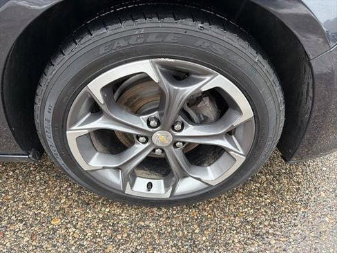 Certified 2023 Chevrolet Malibu LT w/ Driver Confidence Package image 5