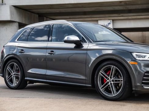Used 2019 Audi SQ5 Premium Plus w/ Premium Plus Package image 61