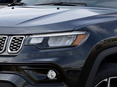 New 2026 Jeep Compass Limited w/ Sun, Sound & Navigation Group image 10