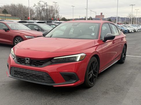 Used 2022 Honda Civic Sport image 3