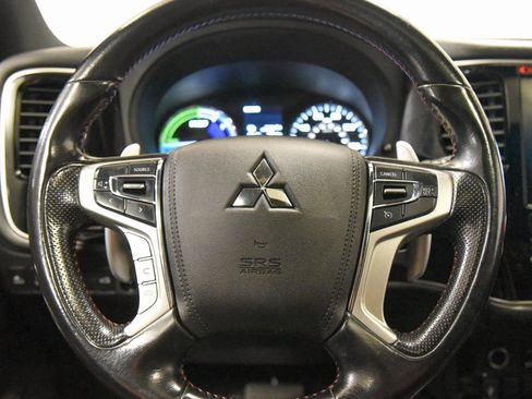 Used 2021 Mitsubishi Outlander SEL image 24