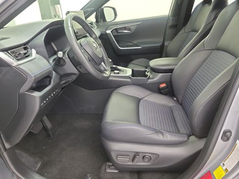 Used 2023 Toyota RAV4 XSE AWD/4WD image 20