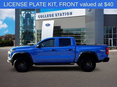Used 2026 Chevrolet Colorado Trail Boss AWD/4WD image 3