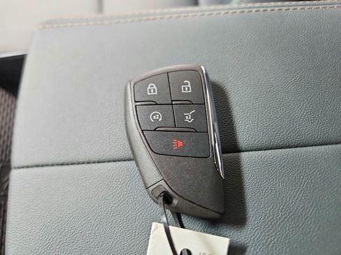 New 2026 GMC Terrain AT4 w/ Technology Package II AWD/4WD image 37