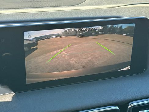 New 2026 Nissan Sentra SV w/ SV Convenience Package FWD image 15