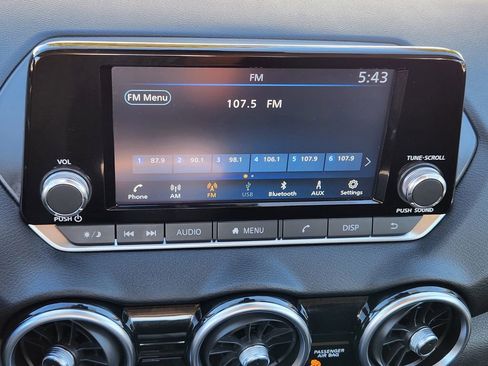 Used 2025 Nissan Sentra S FWD image 20