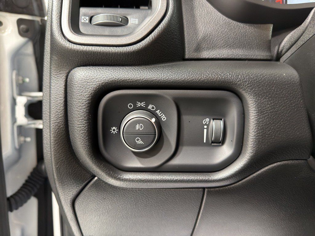 Used 2022 RAM 4500 Tradesman w/ Safety Group RWD image 35
