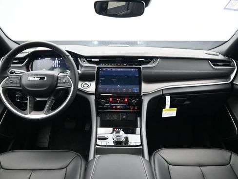 New 2024 Jeep Grand Cherokee Limited 4xe image 24