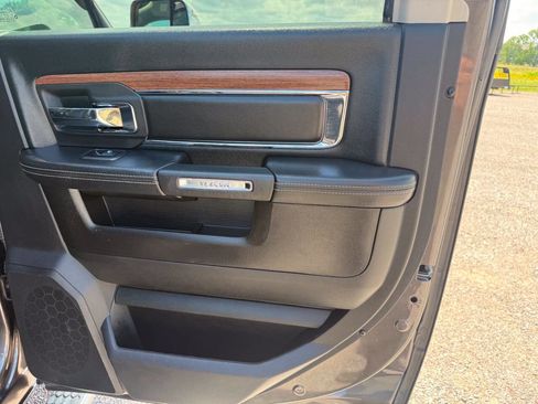 Used 2018 RAM 3500 Laramie AWD/4WD image 33