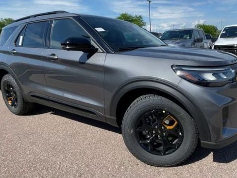 New 2026 Ford Explorer Tremor w/ Tremor Convenience Package AWD/4WD image 8