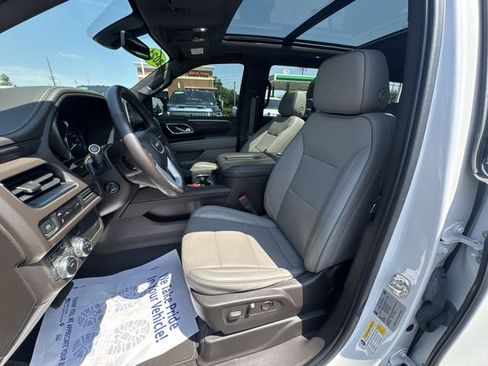 Certified 2021 GMC Yukon SLT w/ SLT Premium Package AWD/4WD image 19