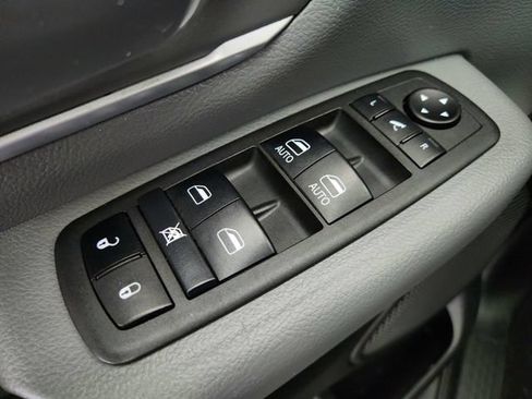 Used 2022 RAM 1500 Big Horn AWD/4WD image 19