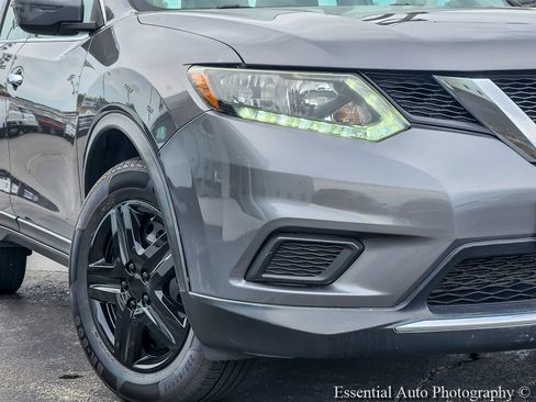 Used 2015 Nissan Rogue S AWD/4WD image 3