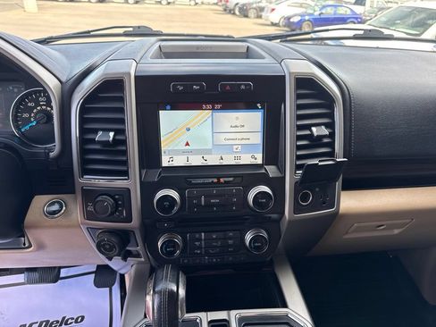 Used 2017 Ford F150 Lariat w/ Equipment Group 502A Luxury AWD/4WD image 23