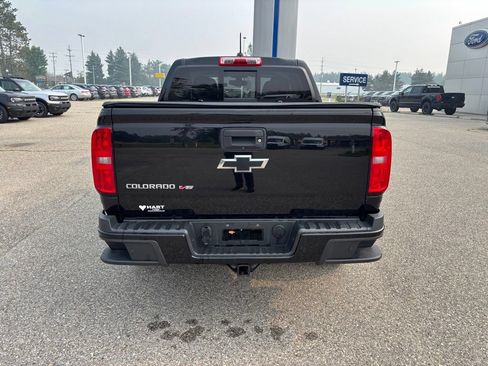 Used 2019 Chevrolet Colorado Z71 AWD/4WD image 4