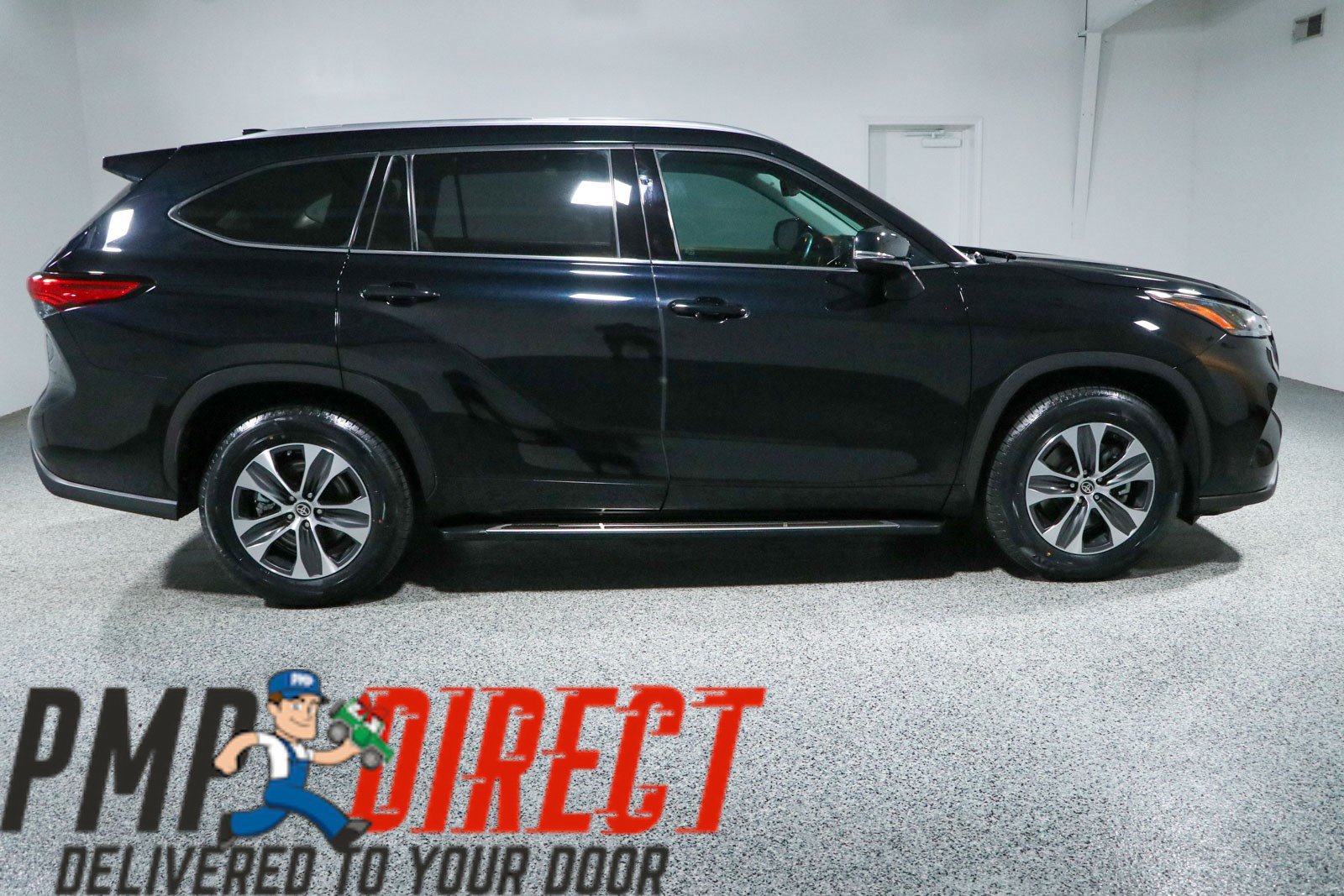 Used 2021 Toyota Highlander XLE FWD image 6