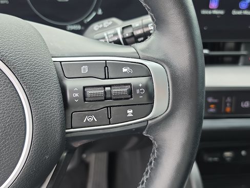 Certified 2024 Kia Sportage SX FWD image 32