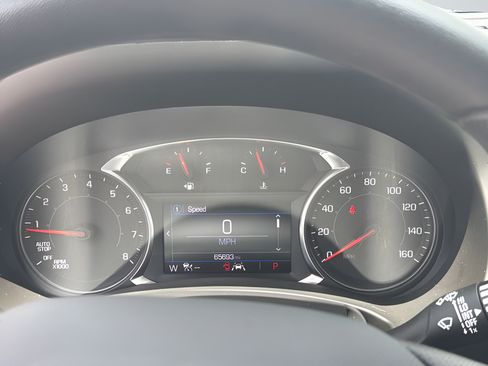 Used 2022 GMC Terrain SLE w/ Driver Convenience Package FWD image 32