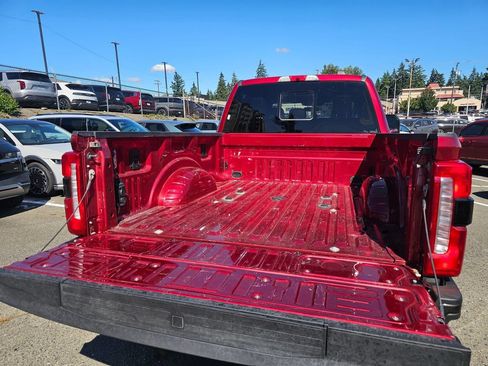 Used 2025 Ford F350 King Ranch AWD/4WD image 15