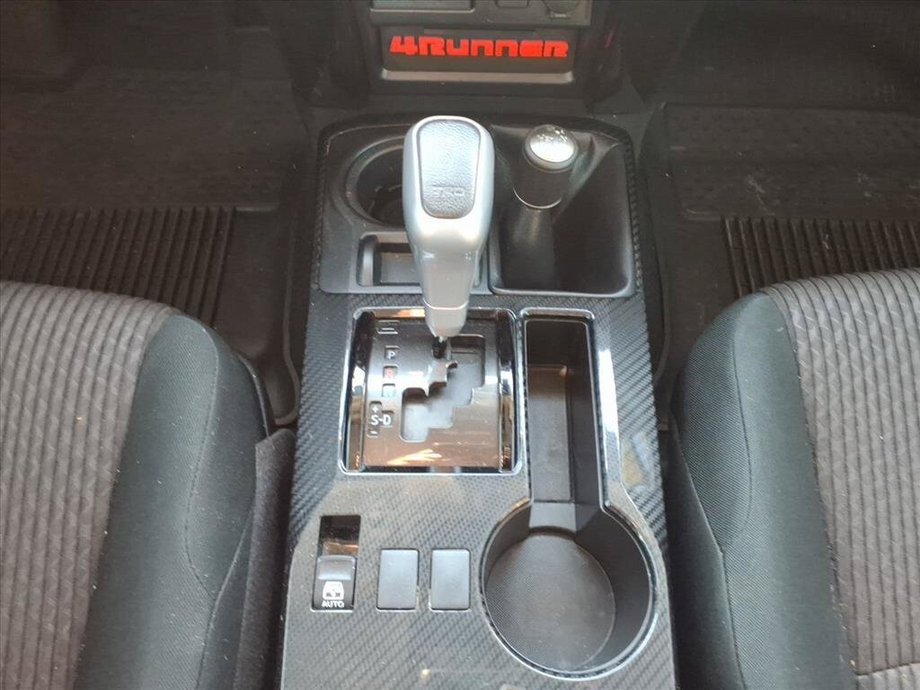 Used 2023 Toyota 4Runner TRD Off-Road AWD/4WD image 26