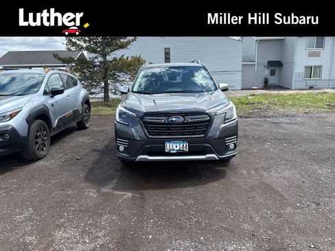 Used 2024 Subaru Forester Touring w/ POP Package 3 AWD/4WD image 1