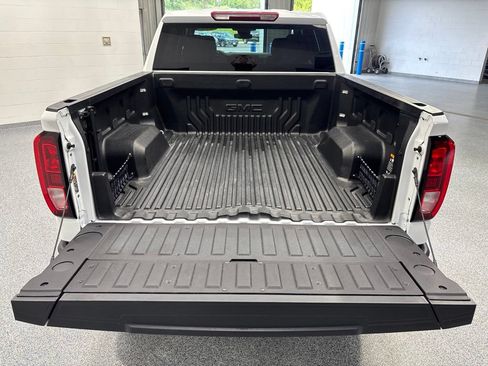 Used 2024 GMC Sierra 1500 Elevation AWD/4WD image 38