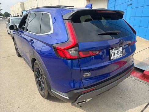Used 2025 Honda CR-V Sport image 7
