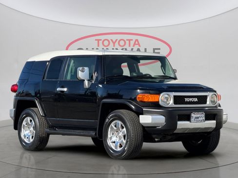 Used 2008 Toyota FJ Cruiser 4WD image 10