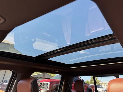 Used 2019 Ford F250 King Ranch w/ King Ranch Ultimate Package AWD/4WD image 17