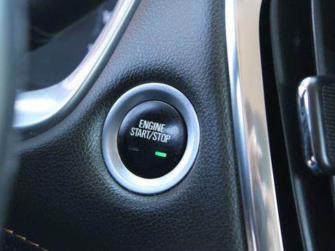 Used 2020 Chevrolet Traverse Premier w/ Redline Edition image 22