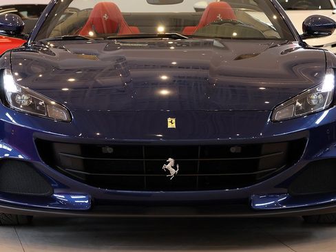 Certified 2022 Ferrari Portofino M image 26
