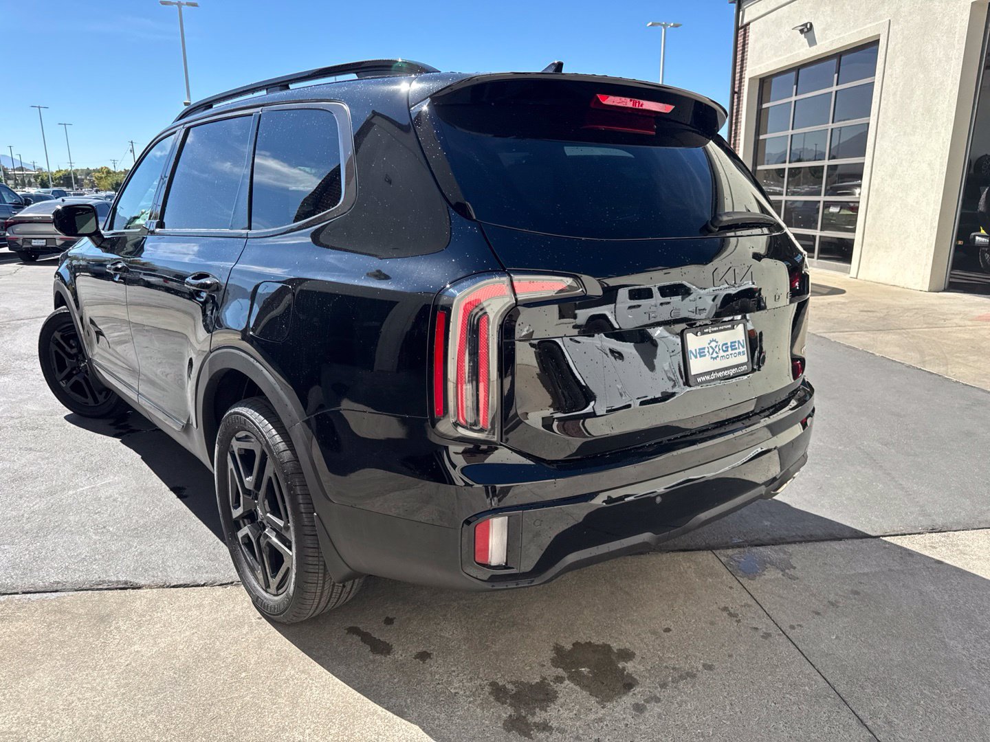 Used 2025 Kia Telluride SX X-Line AWD/4WD image 6