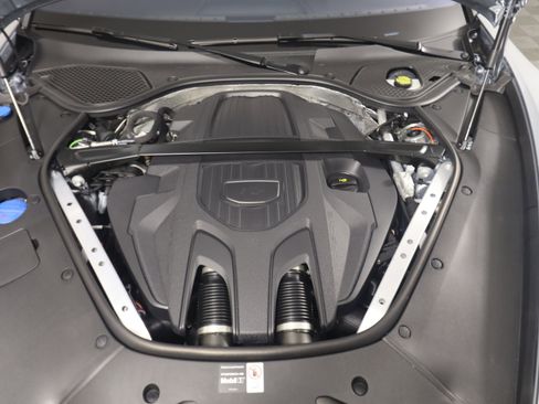 New 2026 Porsche Panamera image 22