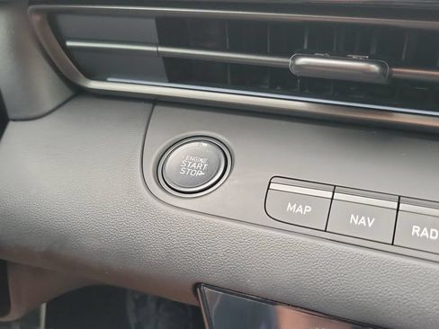 Certified 2025 Hyundai Elantra SEL FWD image 23