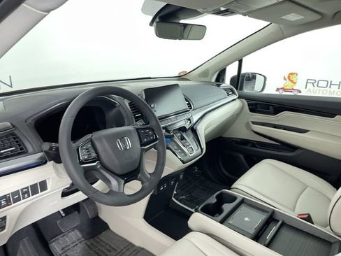 New 2026 Honda Odyssey Touring image 31