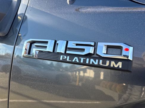 Used 2018 Ford F150 Platinum w/ Equipment Group 701A Luxury AWD/4WD image 19