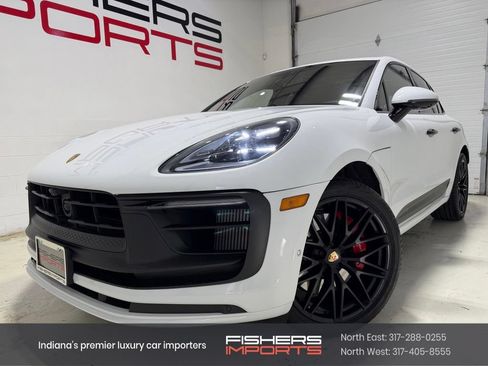 Used 2024 Porsche Macan GTS w/ Premium Plus Package AWD/4WD image 1