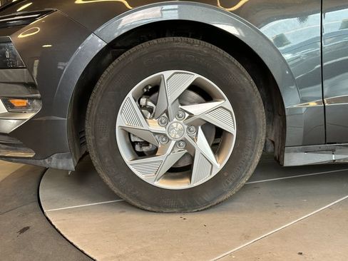 Used 2025 Hyundai Sonata SE FWD image 24