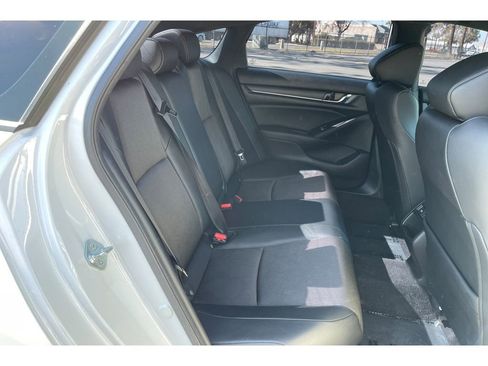 Certified 2022 Honda Accord Sport image 17