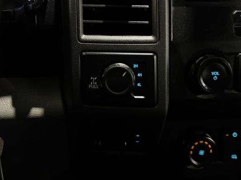 Used 2022 Ford F250 XL w/ STX Appearance Package AWD/4WD image 26